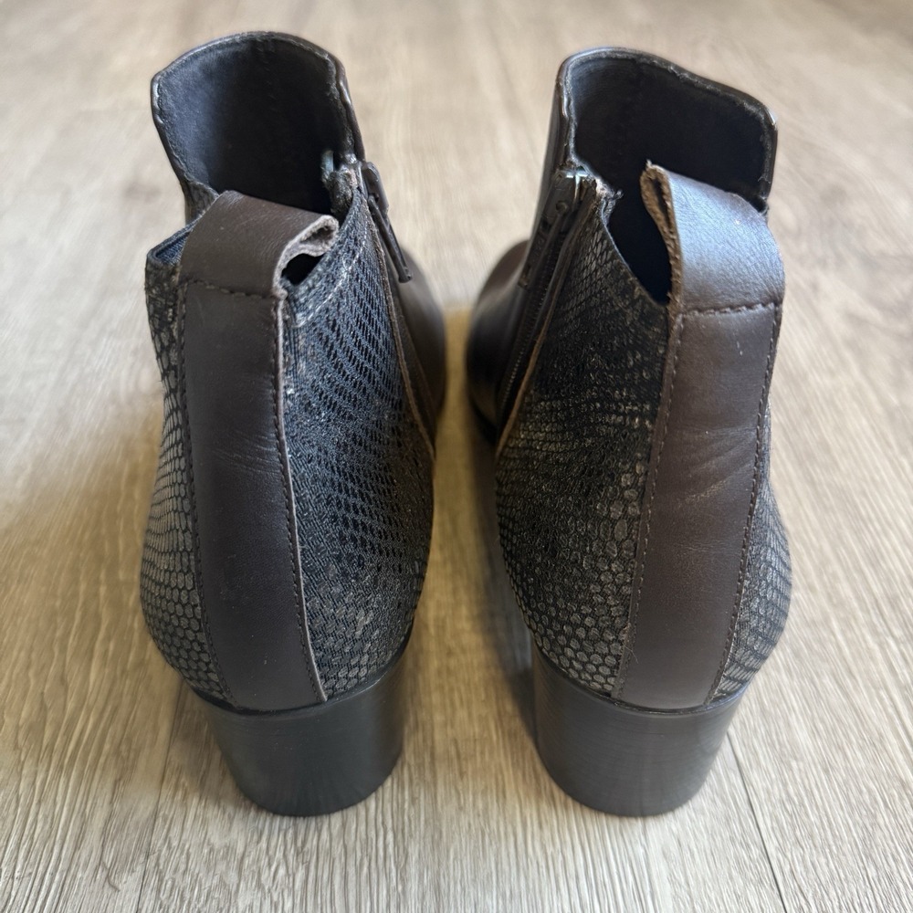 Munro‎ Alix Women's Pull-on Boots, Chocolate Leather/Snake Print 9M Comfort - Picture 5 of 11